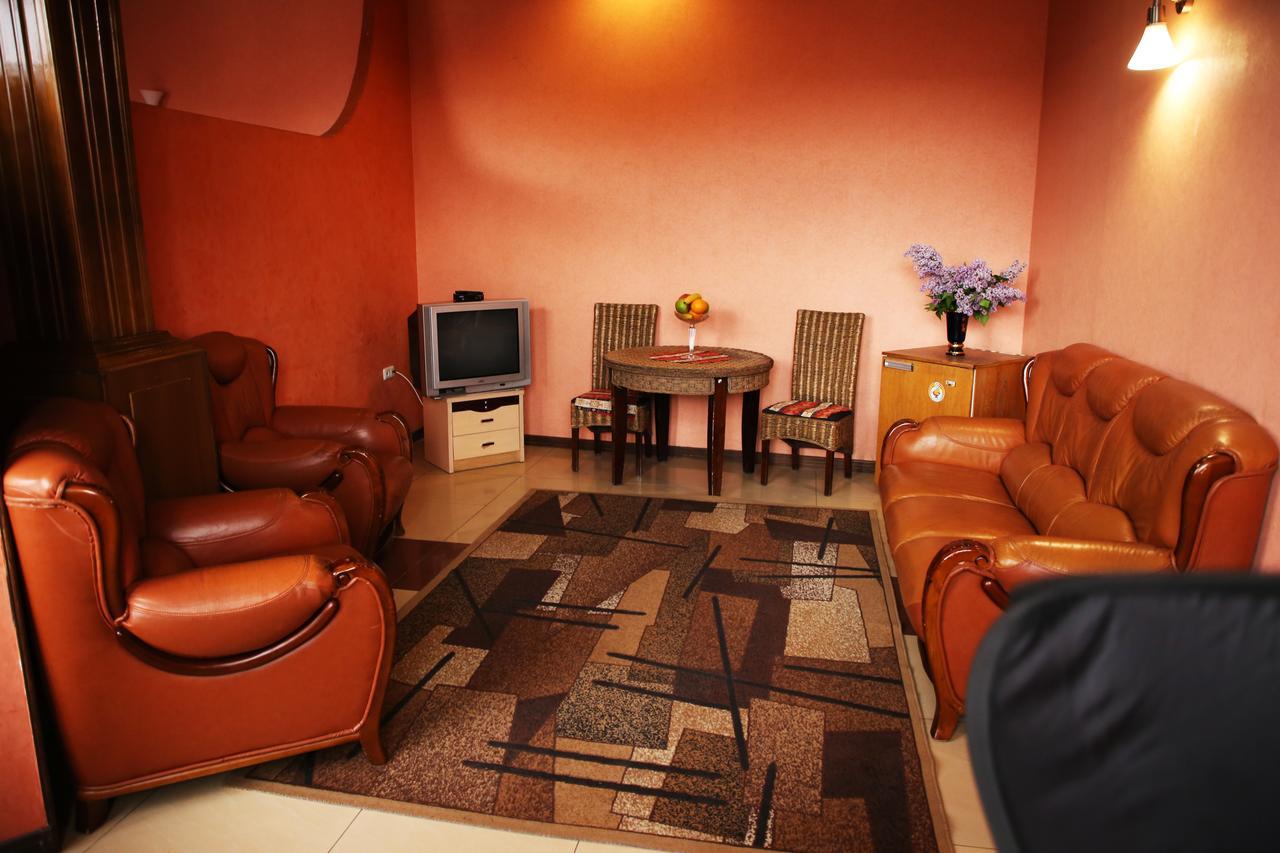 Aratta Hotel Argavand Exteriör bild